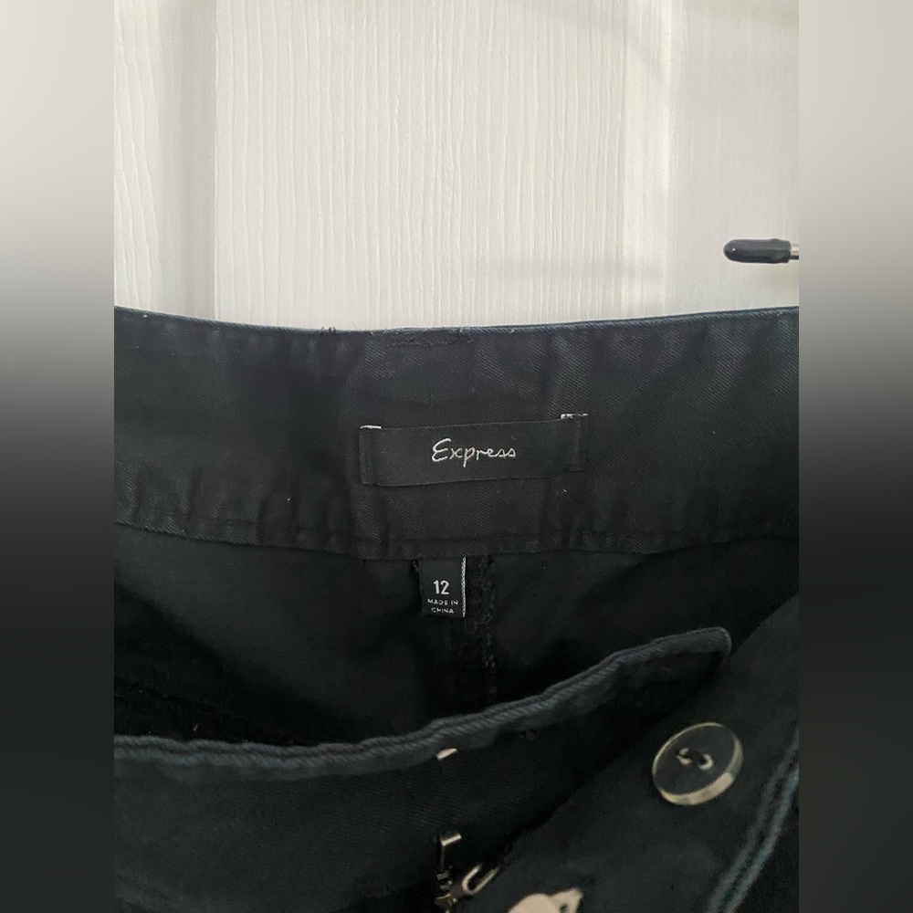 EXPRESS .. WOMENS Classic Black Mini Skirt - Picture 6 of 8